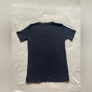 Lululemon V-Neck T-shirt